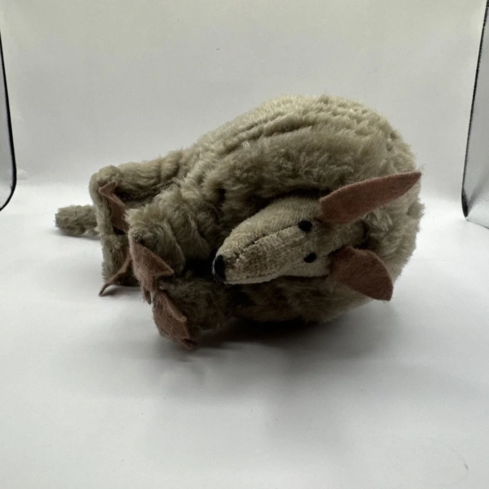 Vintage‎ Realistic Armadillo 14